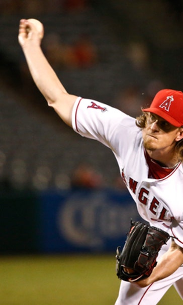Jered Weaver signs with Padres after 11 years with Angels